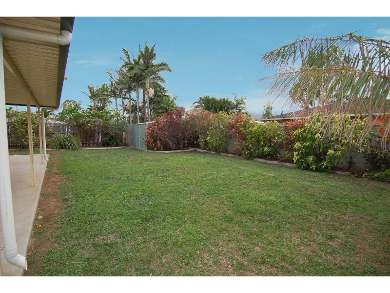 8 Tamarind Street, Kirwan QLD 4817