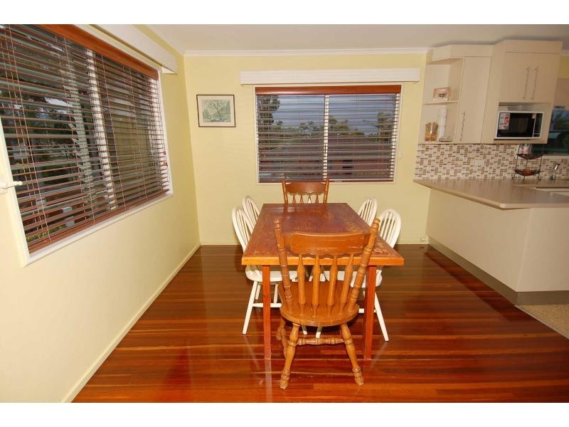 8 Tamarind Street, Kirwan QLD 4817