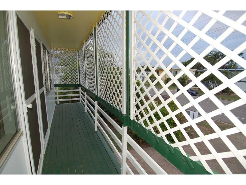 8 Tamarind Street, Kirwan QLD 4817