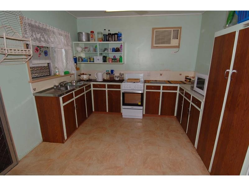 23 Silky Oak Street, Kirwan QLD 4817