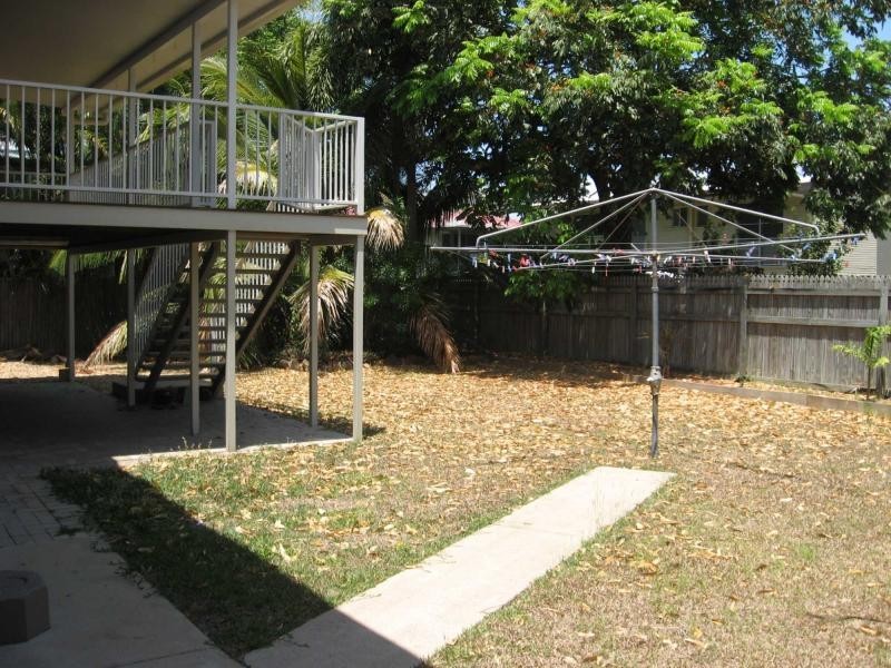 24 Blaxland Crescent, Vincent QLD 4814