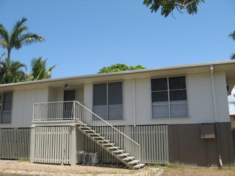 24 Blaxland Crescent, Vincent QLD 4814