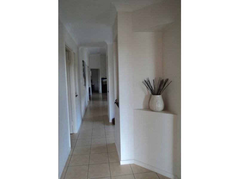 47 Estuary Parade, Douglas QLD 4814