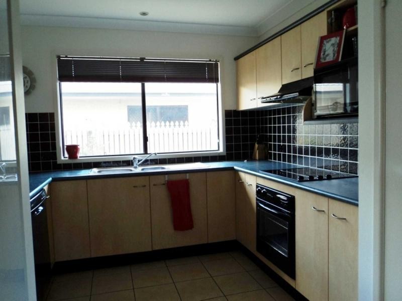 47 Estuary Parade, Douglas QLD 4814