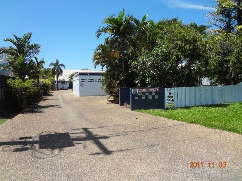 Unit 4/87 Lonerganne Street, Garbutt QLD 4814