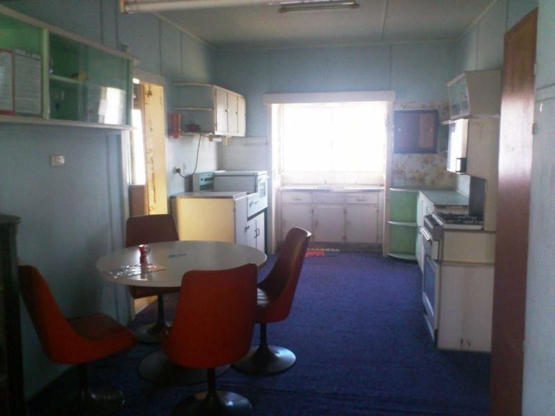 70 Tenth Avenue, Railway Estate QLD 4810