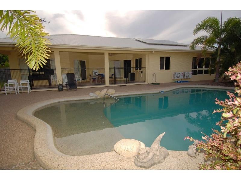 5 Teatree Court, Mount Louisa QLD 4814