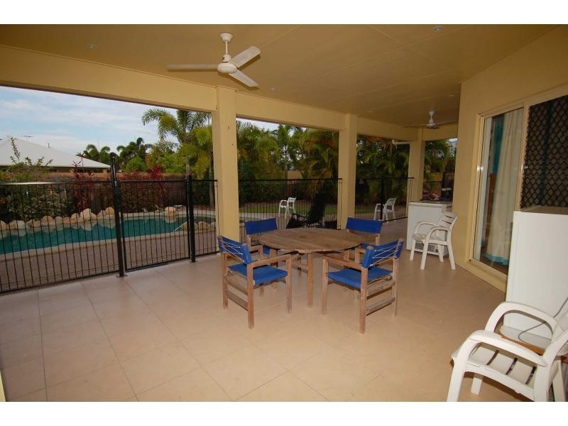 5 Teatree Court, Mount Louisa QLD 4814