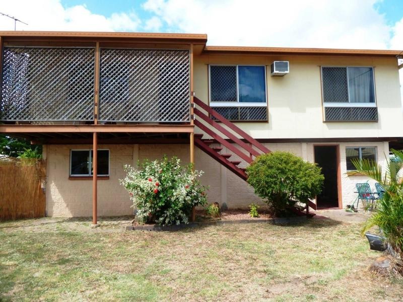 13 Venice Court, Kelso QLD 4815