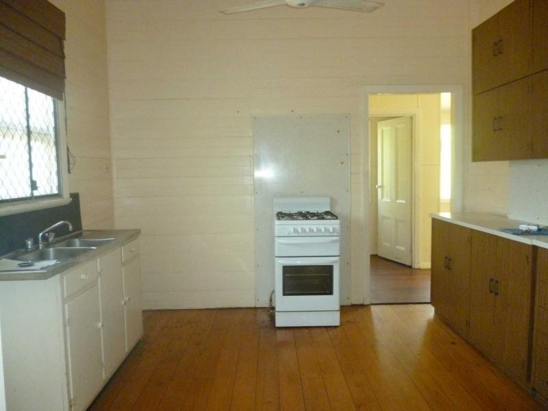 66 William Street, West End QLD 4810