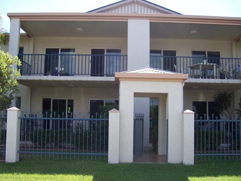 5/2 Macrossan Street, South Townsville QLD 4810