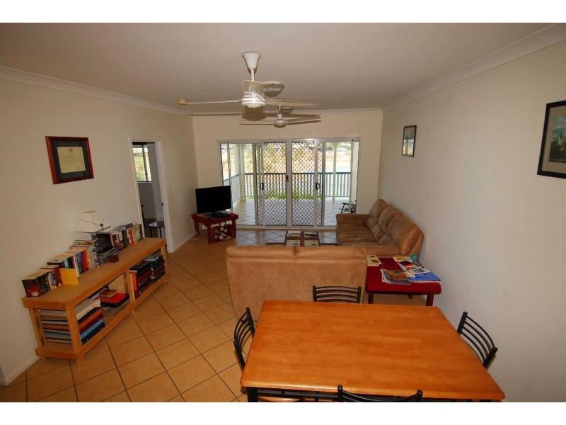 20/24-28 Martinez Avenue, West End QLD 4810