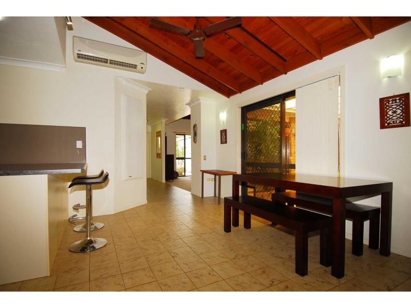 4 Villa Court, Kirwan QLD 4817