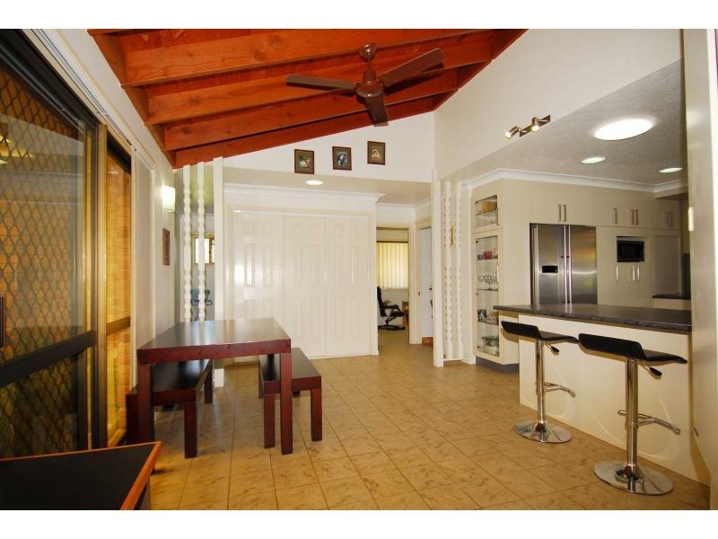 4 Villa Court, Kirwan QLD 4817