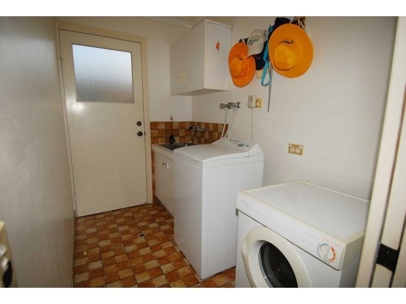 4 Villa Court, Kirwan QLD 4817