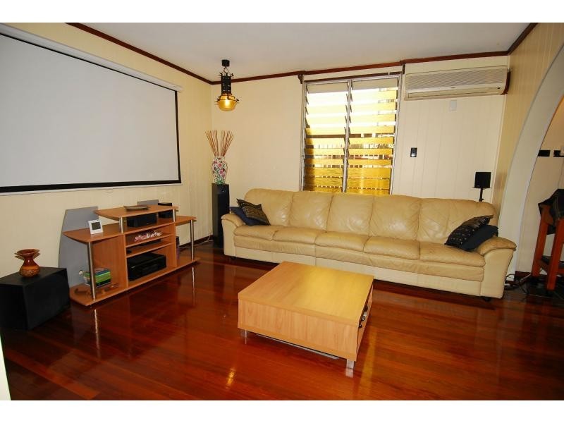 20 Chauncy Crescent, Douglas QLD 4814