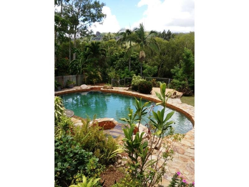 30 Peter Street, Kelso QLD 4815