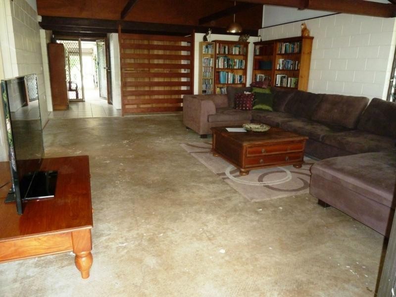 30 Peter Street, Kelso QLD 4815