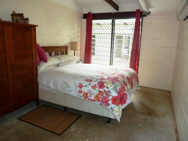 30 Peter Street, Kelso QLD 4815