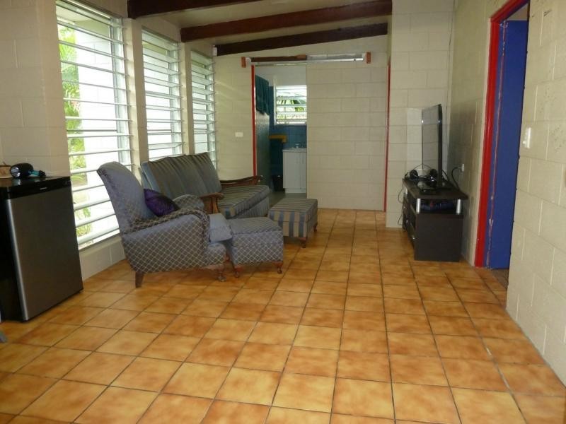 30 Peter Street, Kelso QLD 4815