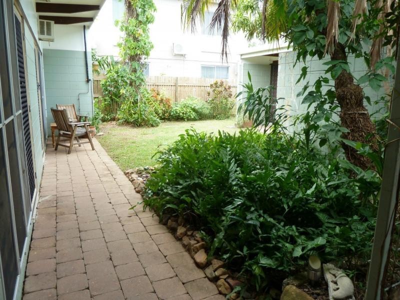 30 Peter Street, Kelso QLD 4815