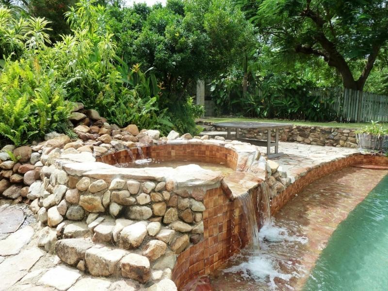 30 Peter Street, Kelso QLD 4815