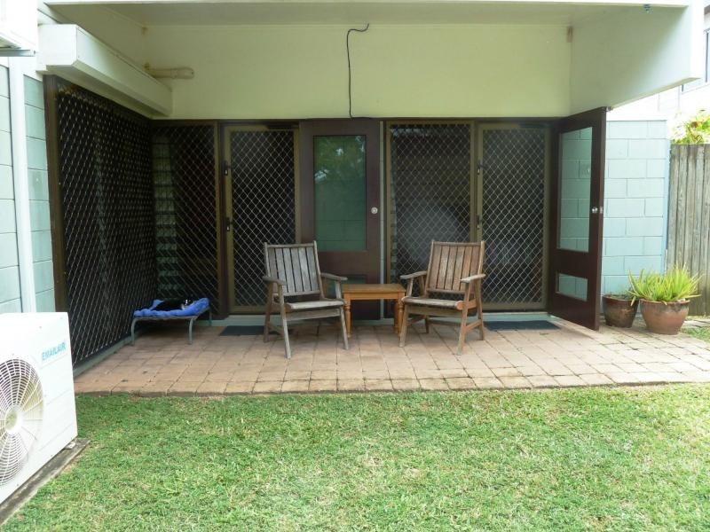 30 Peter Street, Kelso QLD 4815