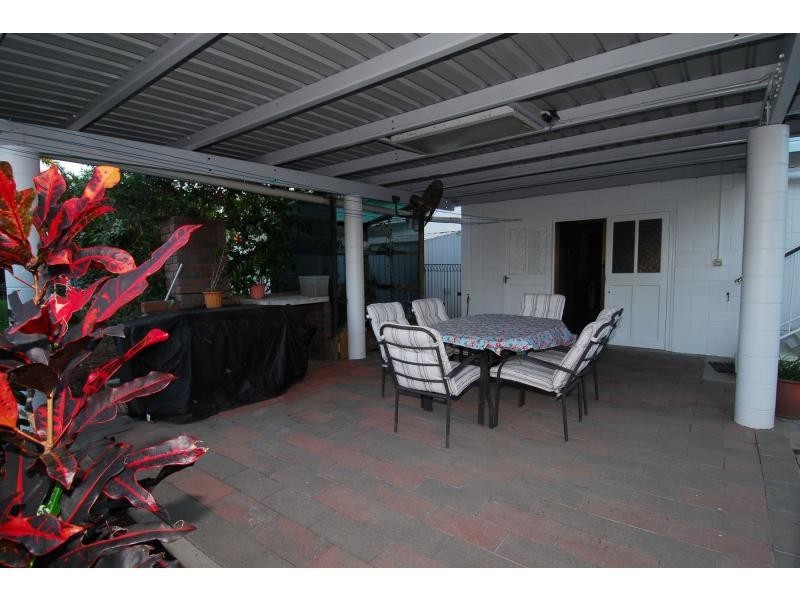 10 Bokirana Crescent, Kirwan QLD 4817