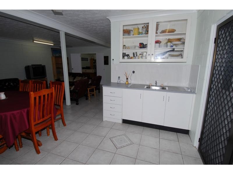 10 Bokirana Crescent, Kirwan QLD 4817