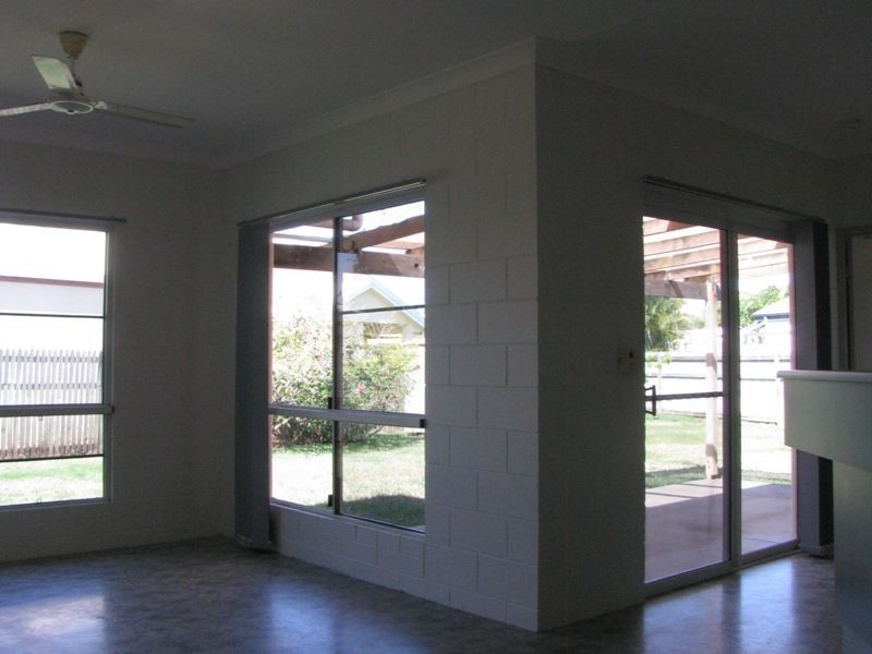 7 Bath Court, Kirwan QLD 4817