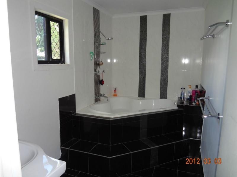 35 Baralga Street, Cranbrook QLD 4814