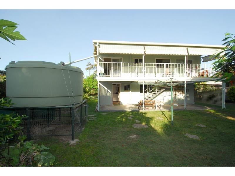 8 Banks Street, Wulguru QLD 4811