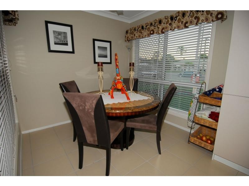 112 Kern Brothers Drive, Kirwan QLD 4817