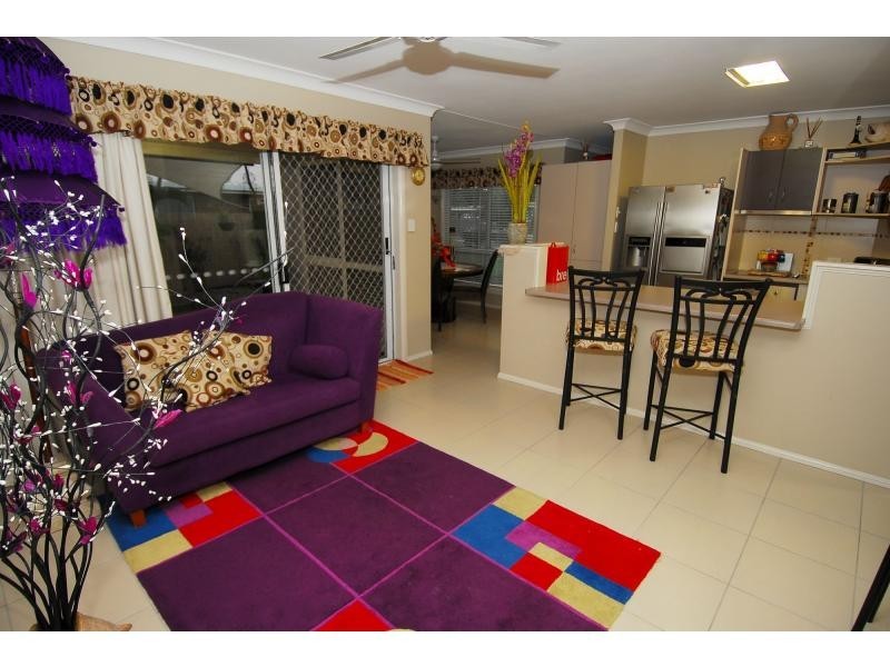 112 Kern Brothers Drive, Kirwan QLD 4817