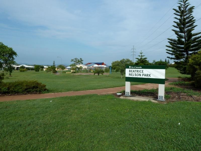 9 Coolidge Street, Mount Louisa QLD 4814