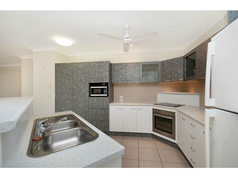 13 Fuji Court, Mount Louisa QLD 4814