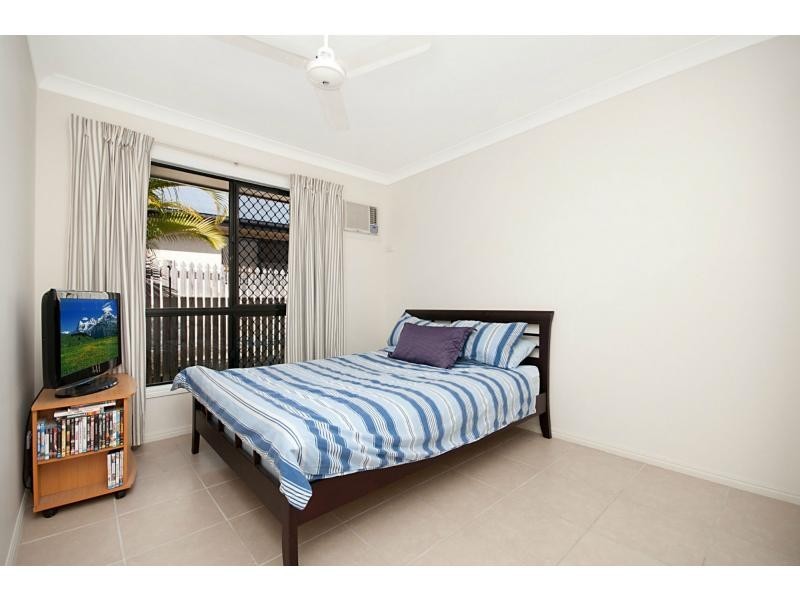 13 Fuji Court, Mount Louisa QLD 4814