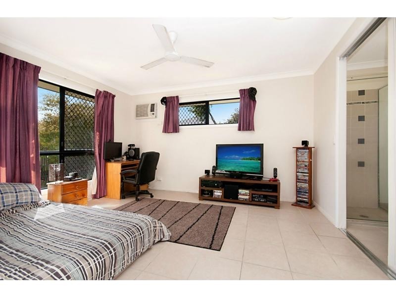 13 Fuji Court, Mount Louisa QLD 4814