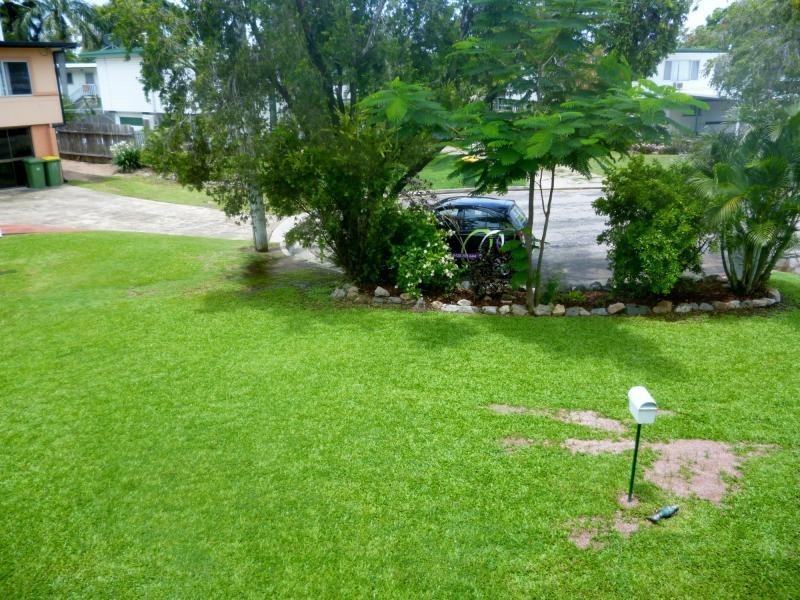 6 Benito Court, Heatley QLD 4814