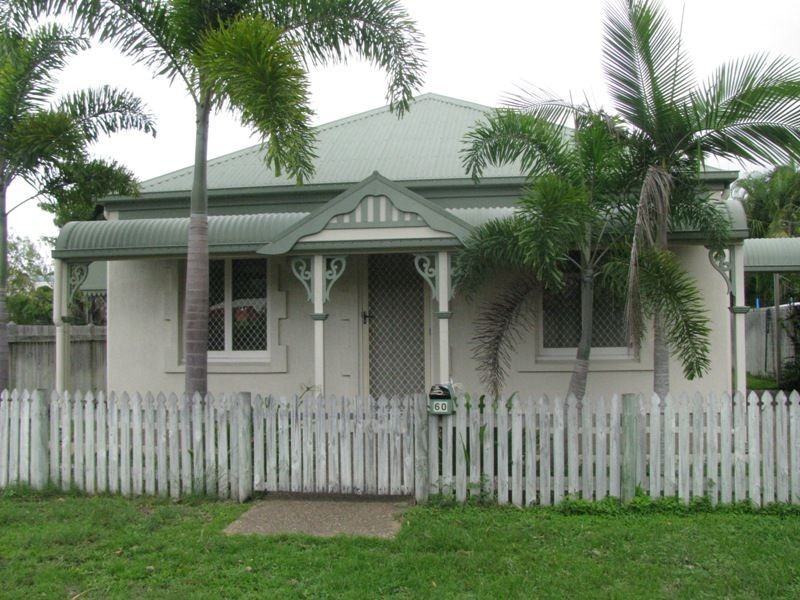 60 Regatta Crescent, Douglas QLD 4814