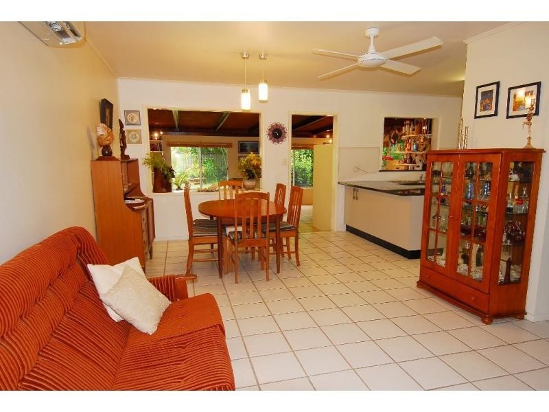 15 Sallows Street, Pallarenda QLD 4810