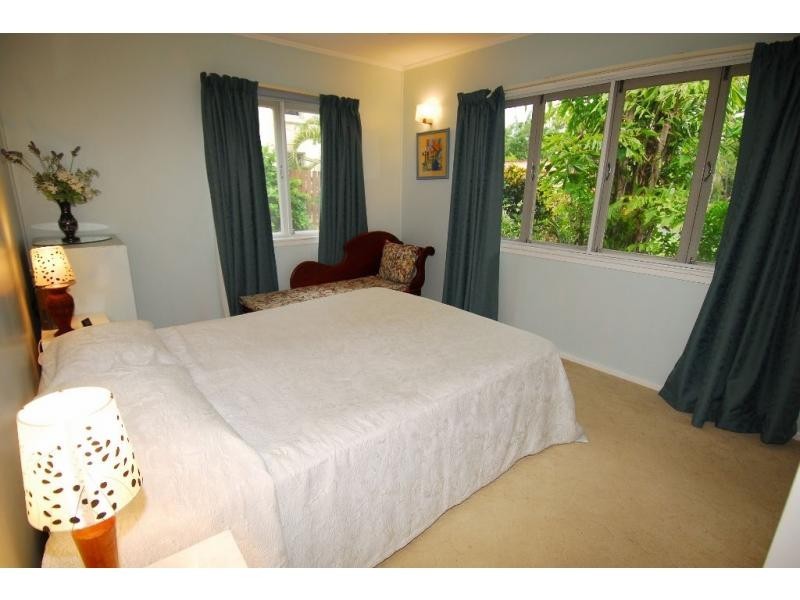 15 Sallows Street, Pallarenda QLD 4810