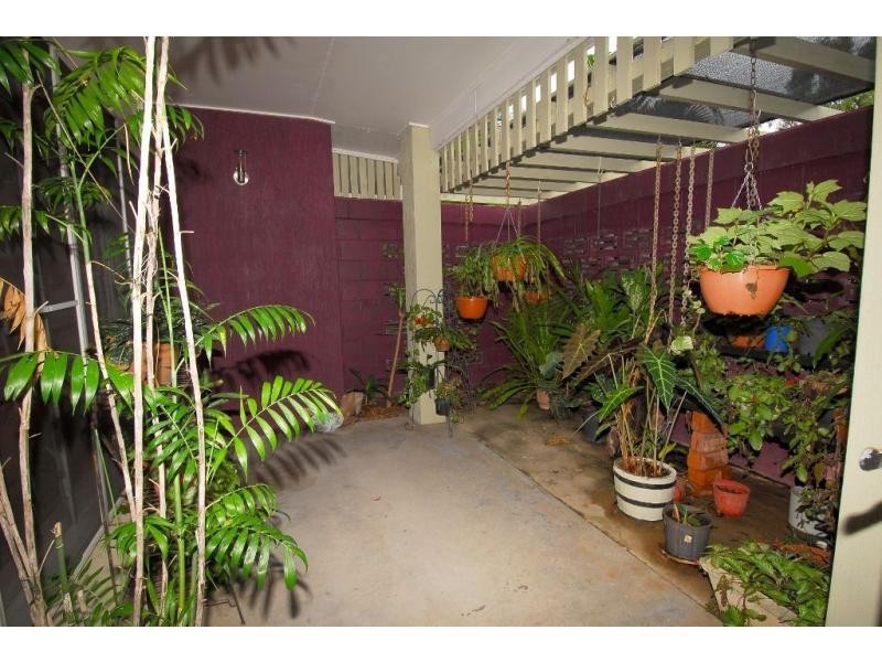 15 Sallows Street, Pallarenda QLD 4810