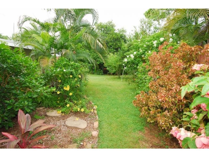 15 Sallows Street, Pallarenda QLD 4810