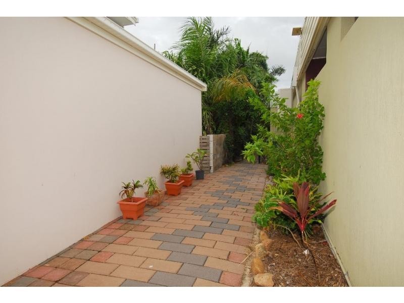 15 Sallows Street, Pallarenda QLD 4810