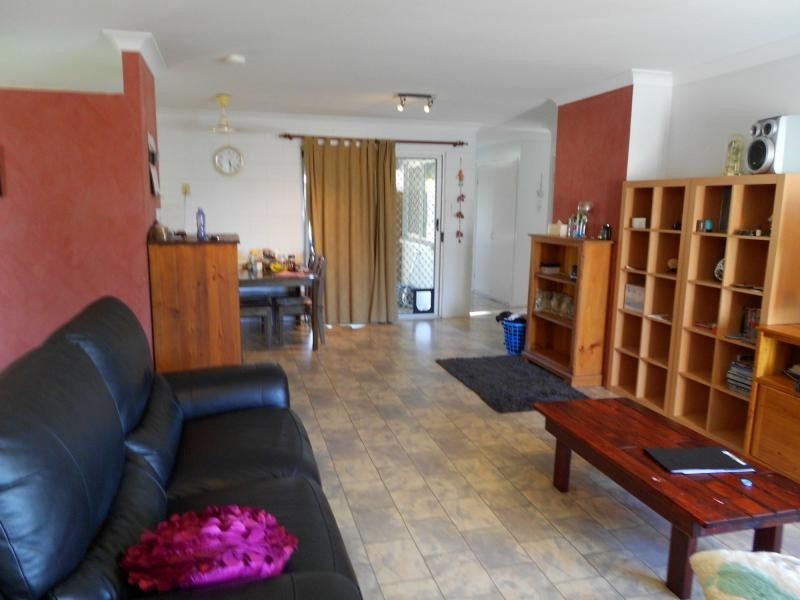 42 Constance Drive, Kelso QLD 4815