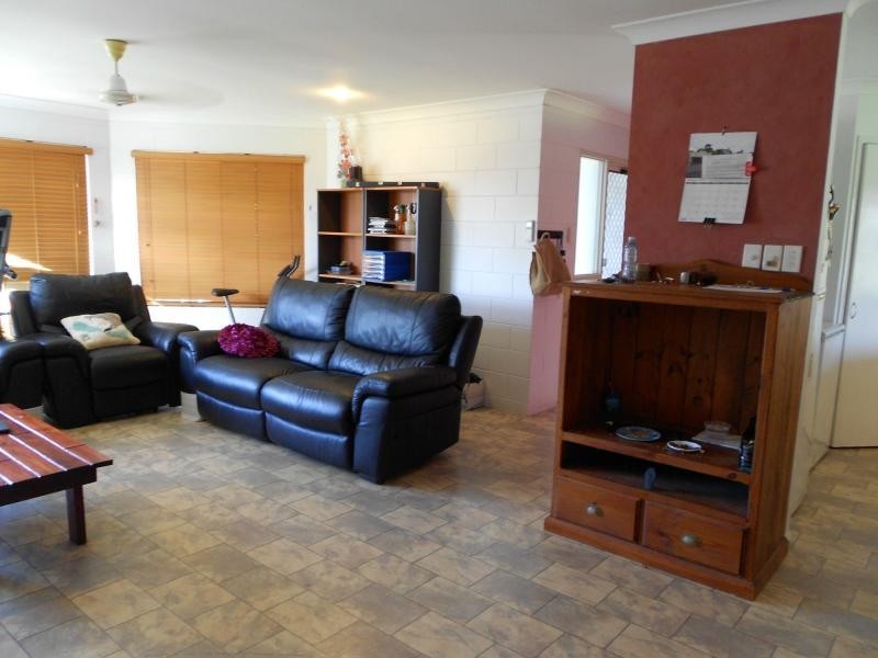 42 Constance Drive, Kelso QLD 4815