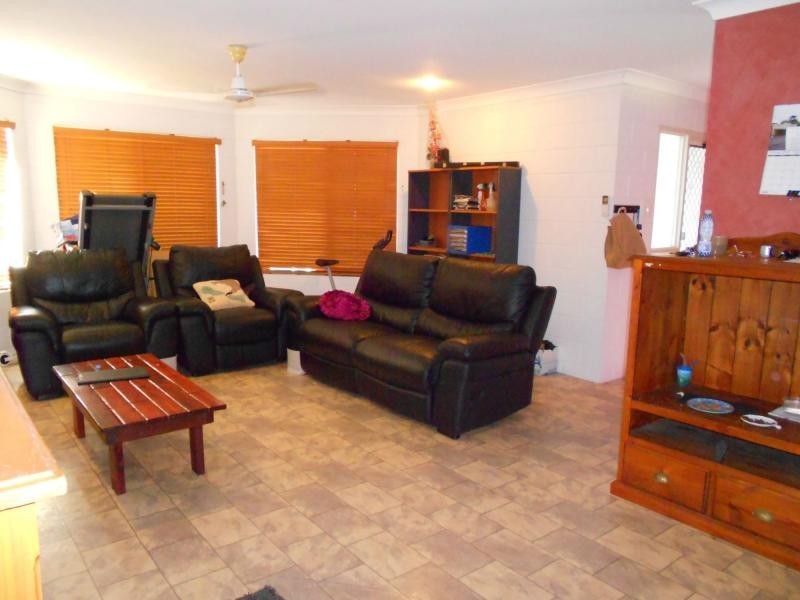 42 Constance Drive, Kelso QLD 4815