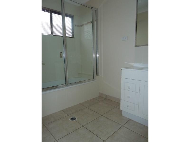 3 Thornbill Close, Kelso QLD 4815