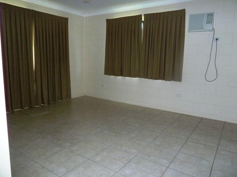 3 Thornbill Close, Kelso QLD 4815